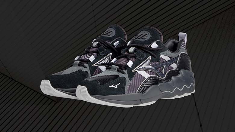 Mizuno deals street shoes